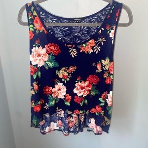 Ambiance, Open back tank top
